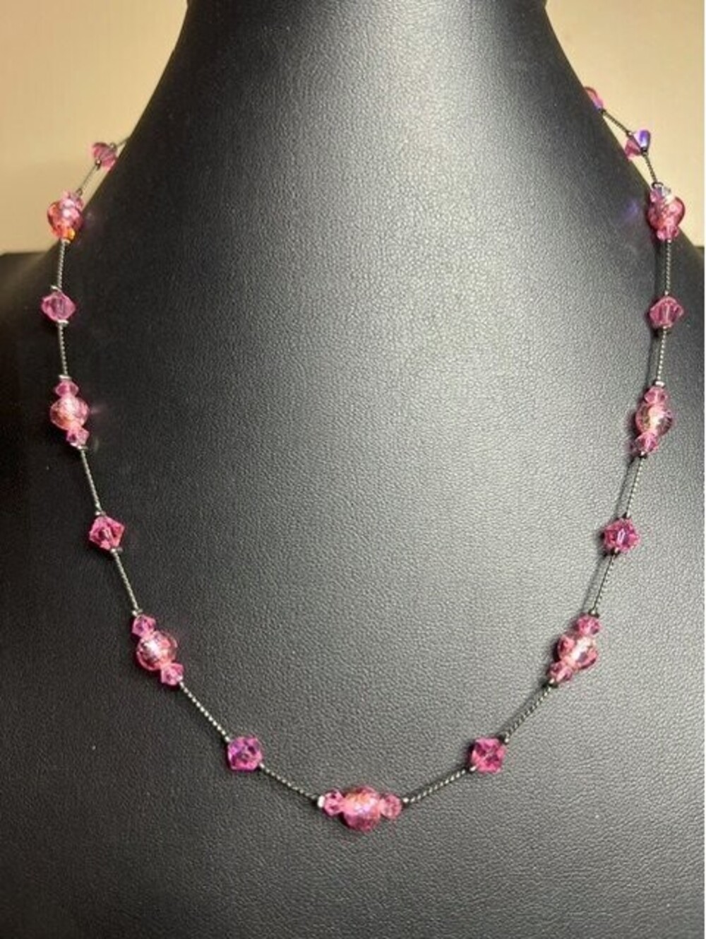 B7297 dabby Reid Pink Crystal Beaded Station Necklace Adjustable 16-18"